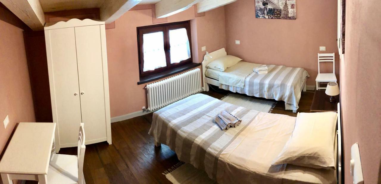 Il Cortile Delle Rose House *