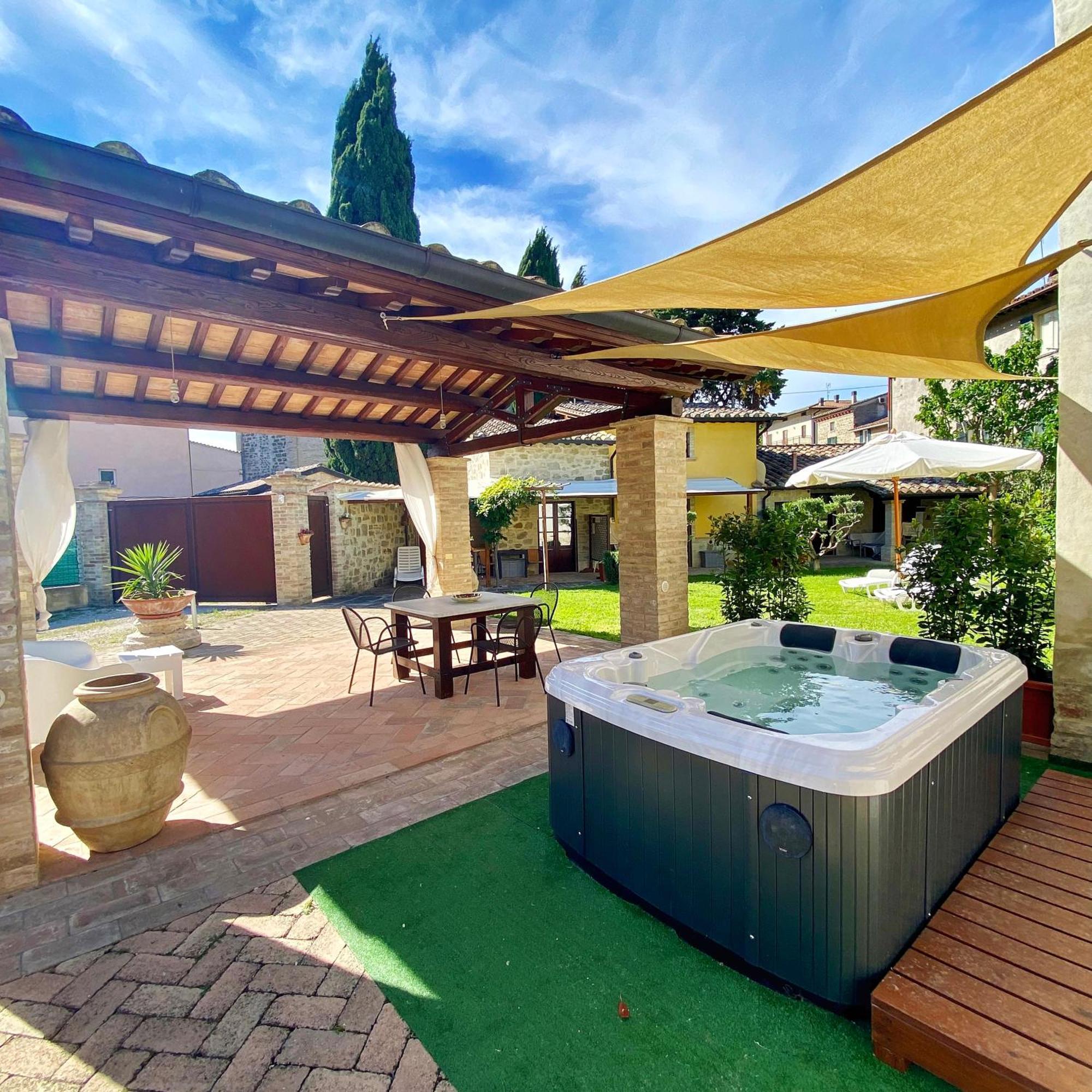 Il Cortile Delle Rose House Holiday home Perugia
