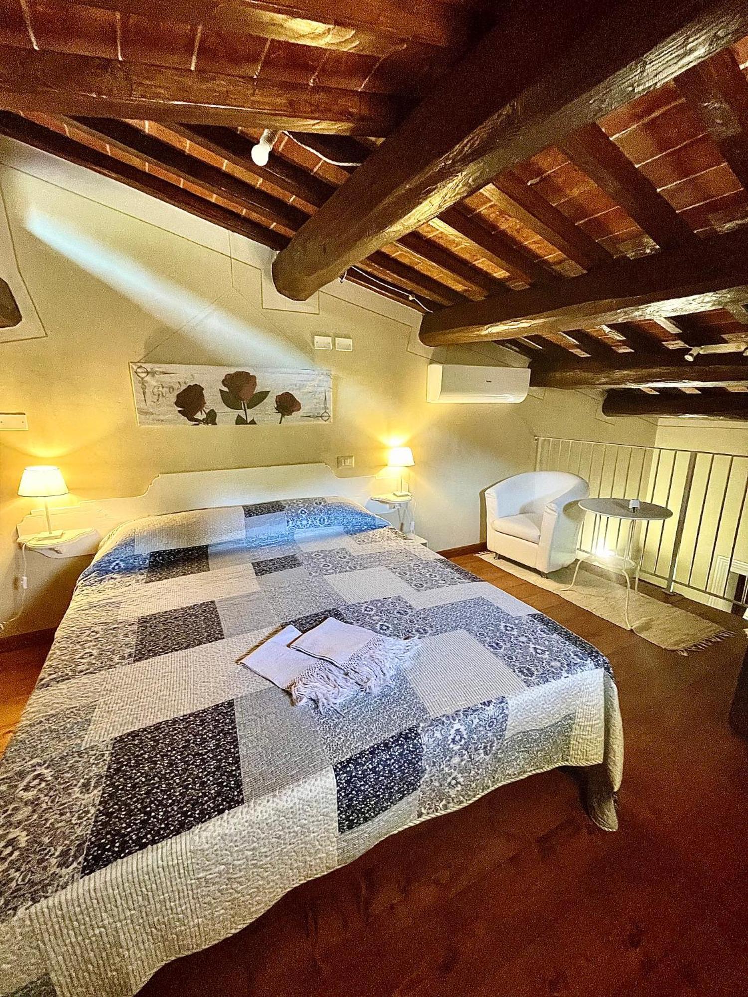 Il Cortile Delle Rose House Holiday home Perugia